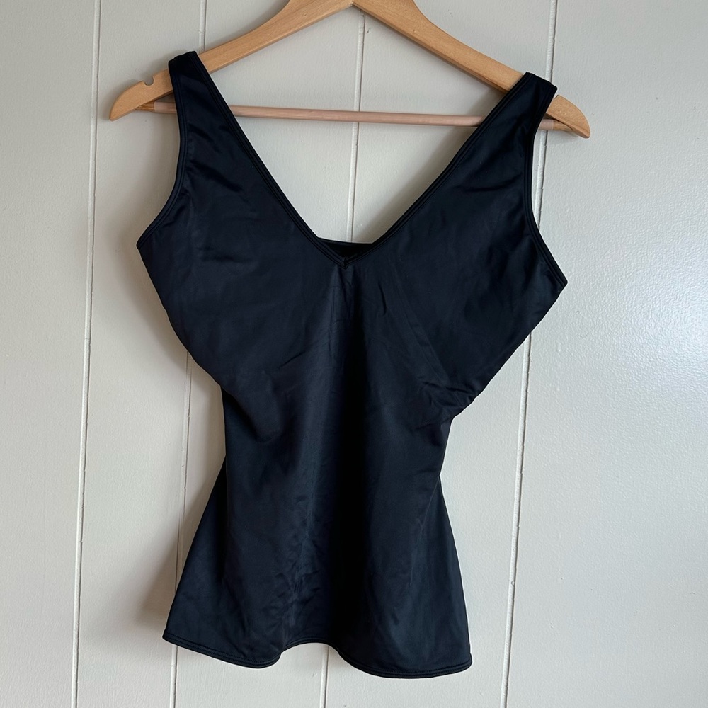 Assets By Sara Blakely Solid Black Shapewear Top/… - image 1